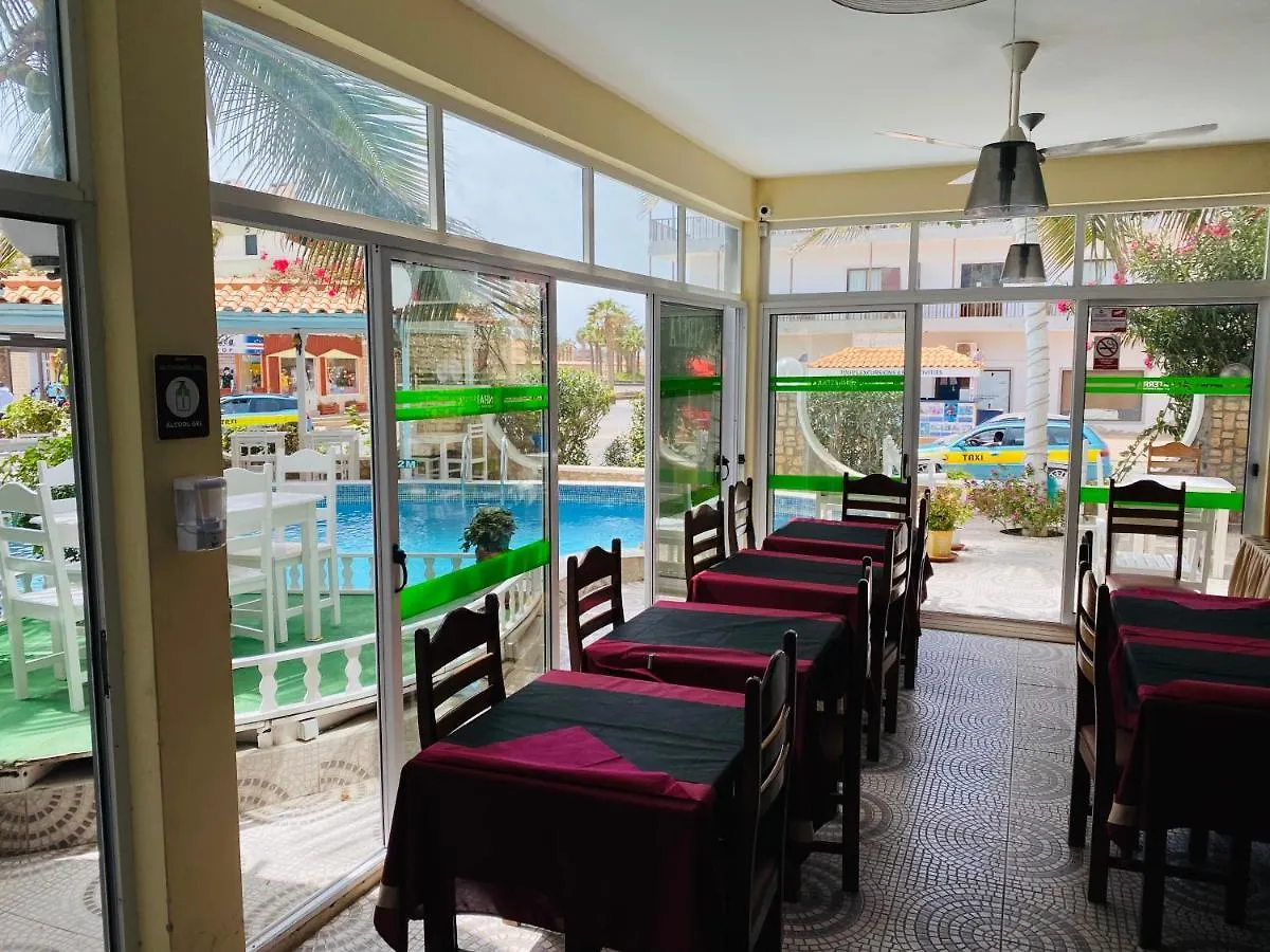 Aparthotel Nhaterra Santa Maria