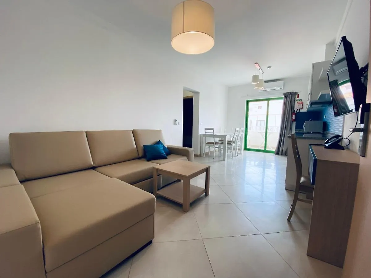 Hotel Aparthotel Nhaterra Santa Maria